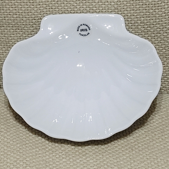 Vintage Portelan Porcelain Scallop Shell Dishes from Romania set of 6 - Picture 2 of 8